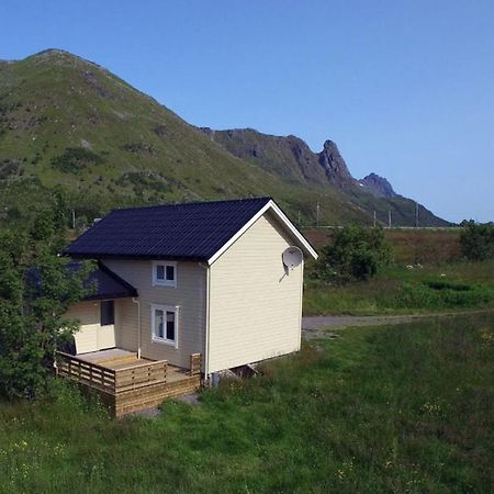 Charming House By The Sea, Lofoten! Laupstad エクステリア 写真