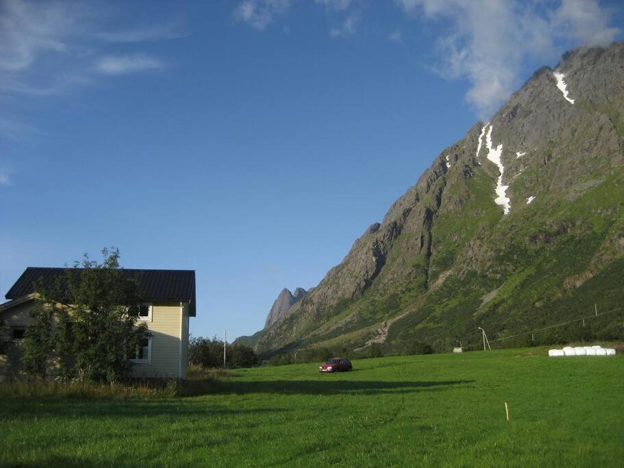 Charming House By The Sea, Lofoten! Laupstad エクステリア 写真